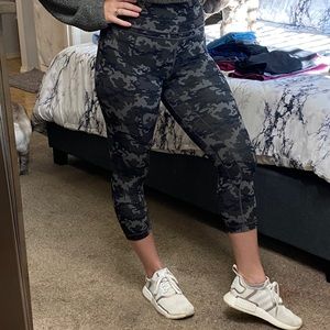 Camo yoga pants